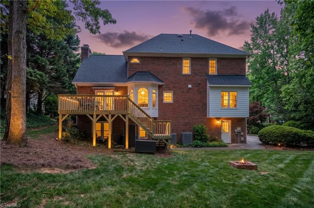 963 Ridge Gate Drive Lewisville, NC 27023
