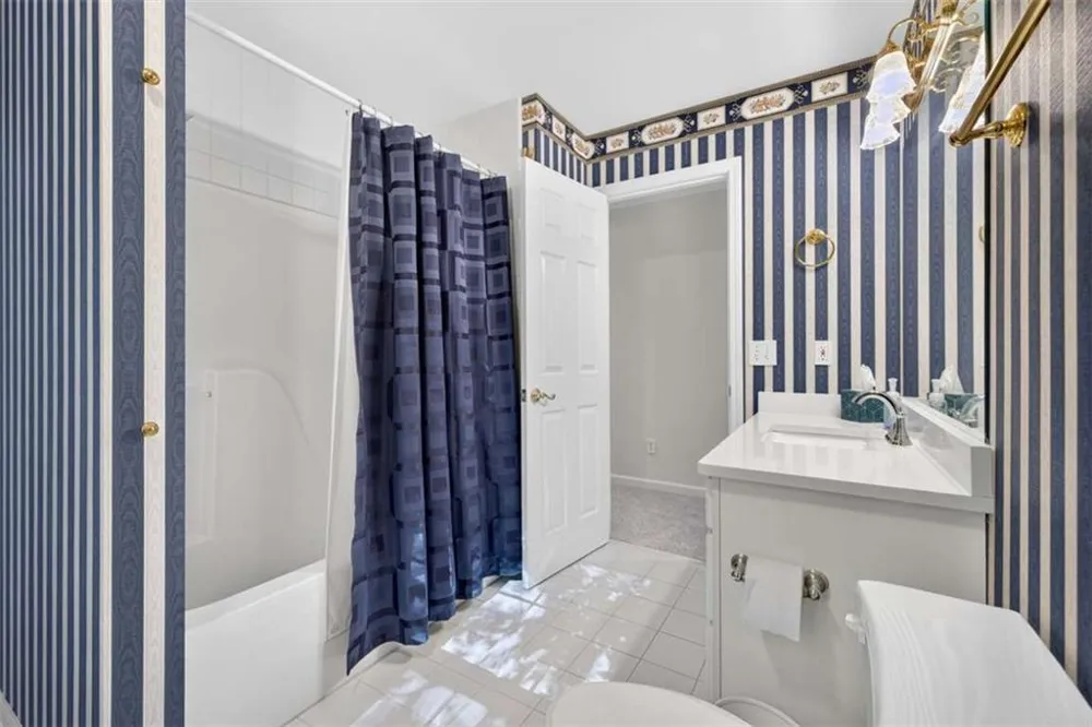 20 Tabor Forest Drive Oxford, GA 30054