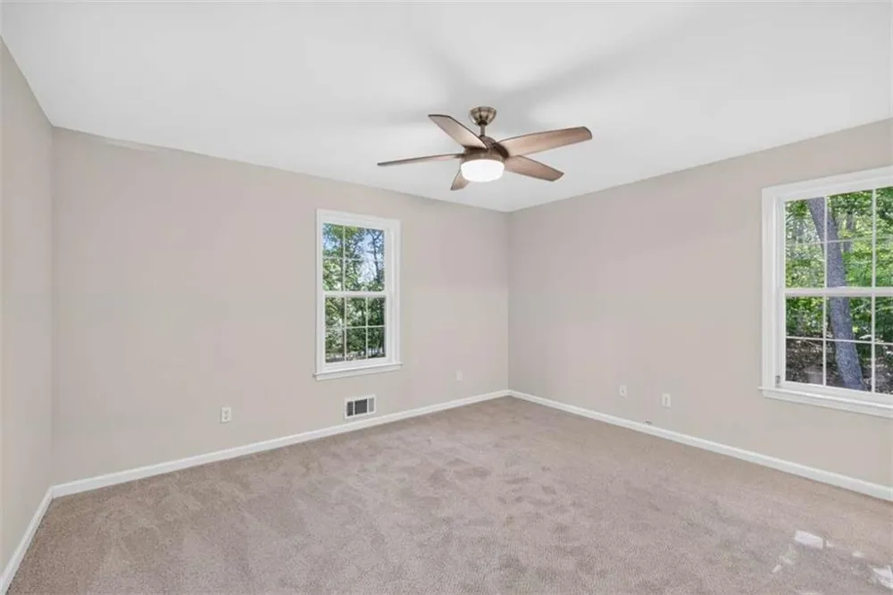 20 Tabor Forest Drive Oxford, GA 30054