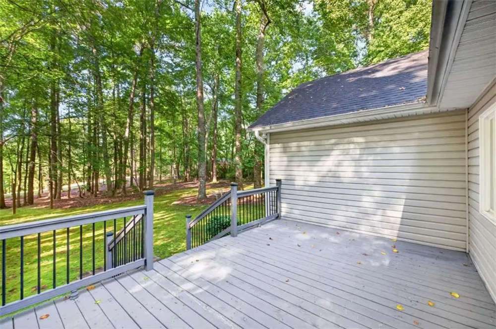 20 Tabor Forest Drive Oxford, GA 30054