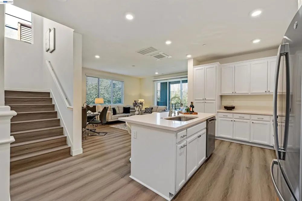 5885 Cadence Ave Dublin, CA 94568