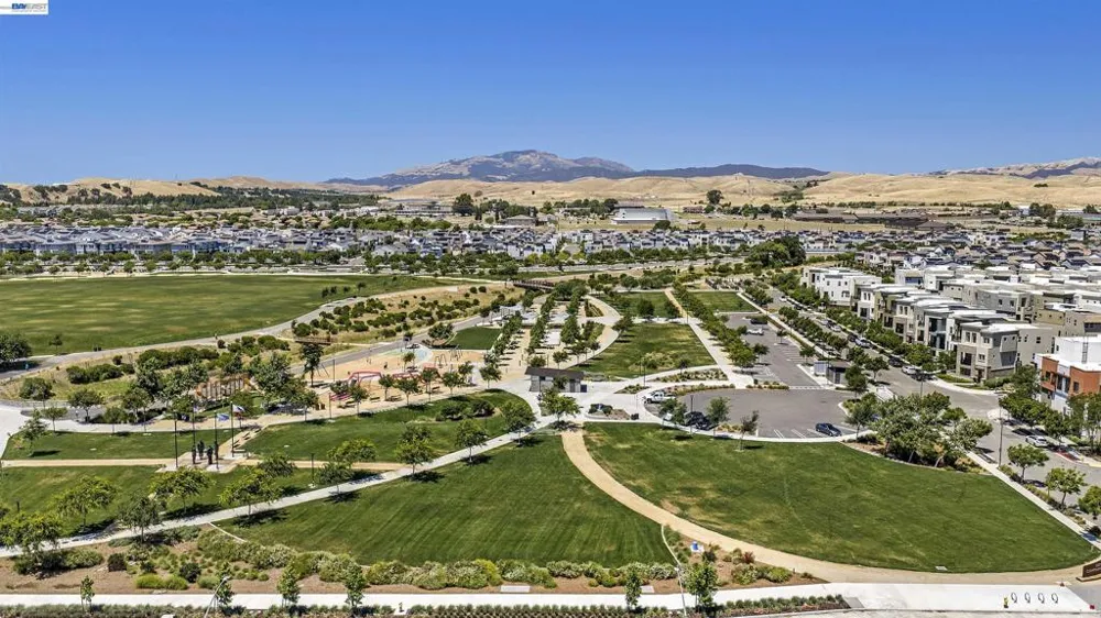 5885 Cadence Ave Dublin, CA 94568