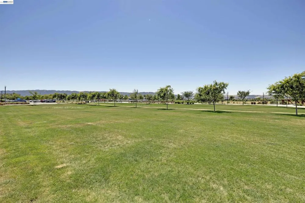 5885 Cadence Ave Dublin, CA 94568