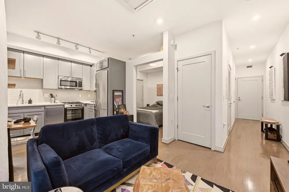 1320 FENWICK LANE #204 Silver Spring, MD 20910