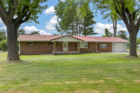 74 Farmer Rd