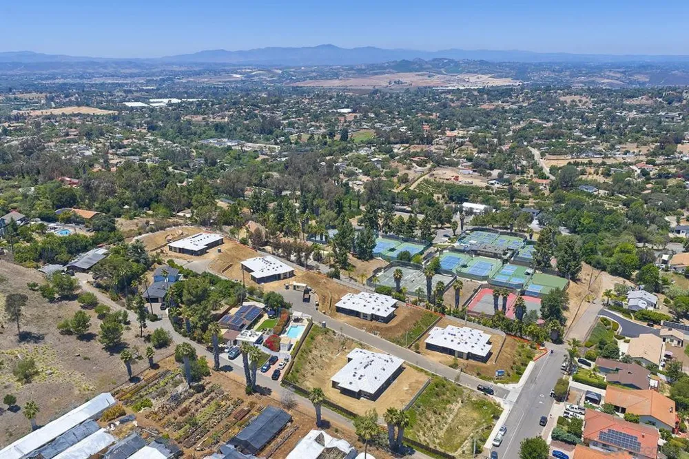 1748 Ishihara Rd Vista, CA 92084