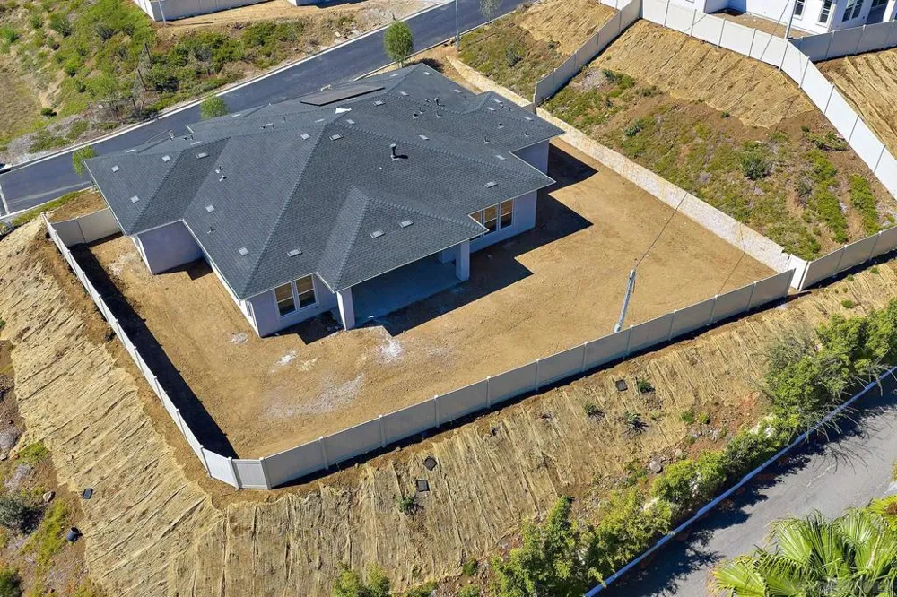 1748 Ishihara Rd Vista, CA 92084