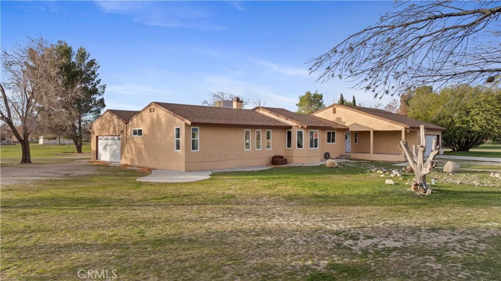 6532 Birch Street Rosamond, CA 93560