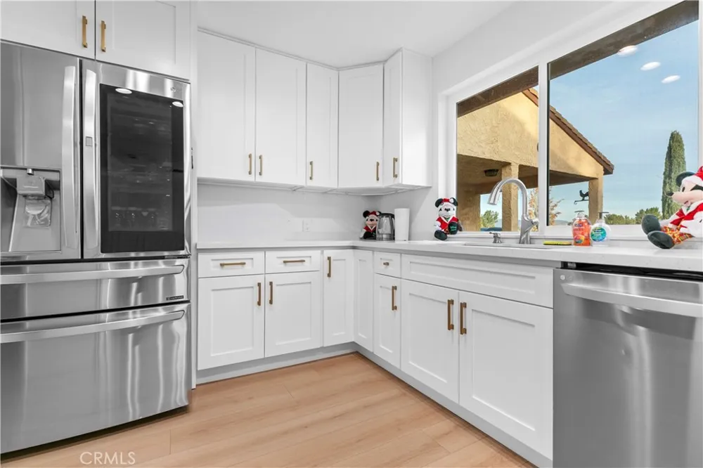 6532 Birch Street Rosamond, CA 93560