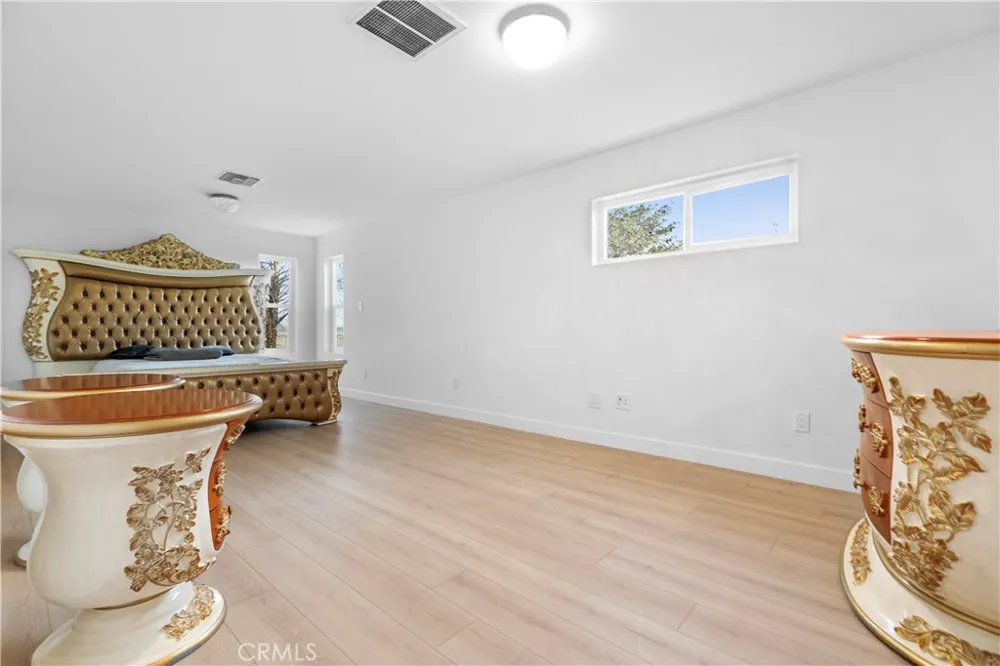 6532 Birch Street Rosamond, CA 93560