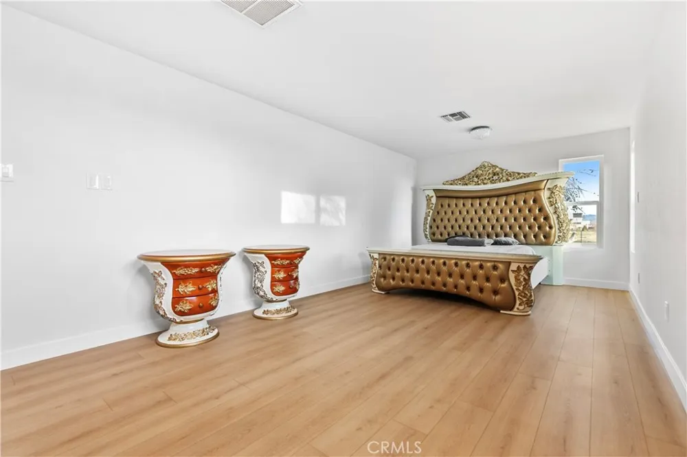 6532 Birch Street Rosamond, CA 93560