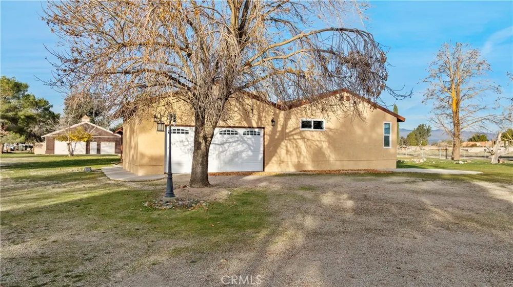 6532 Birch Street Rosamond, CA 93560