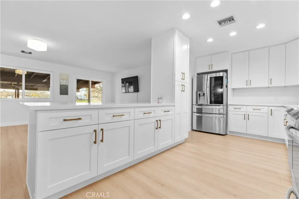 6532 Birch Street Rosamond, CA 93560