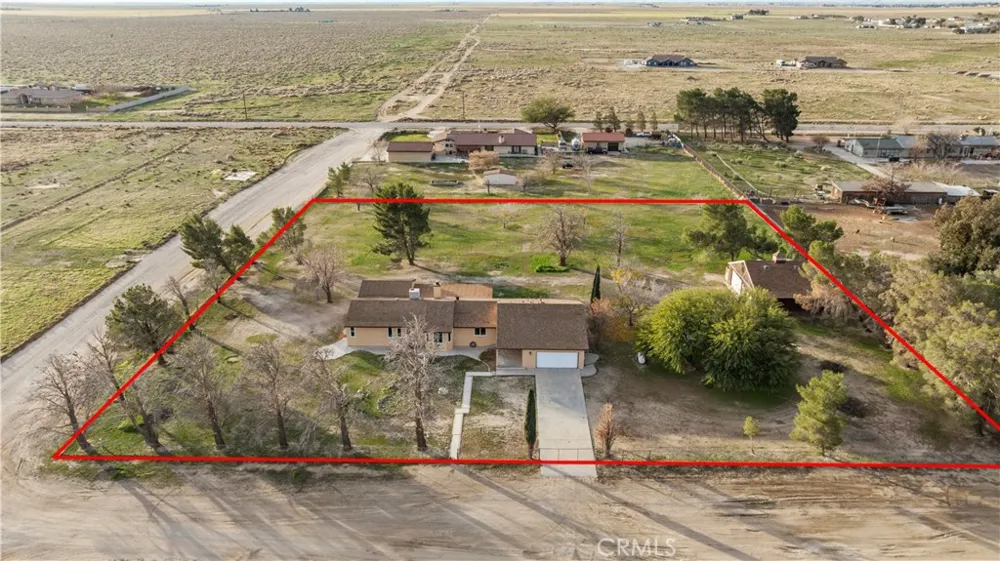 6532 Birch Street Rosamond, CA 93560