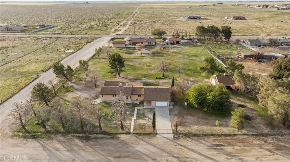 6532 Birch Street Rosamond, CA 93560