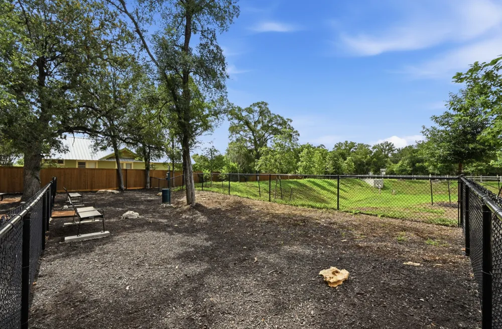 513 Burlington Drive #B Buda, TX 78610