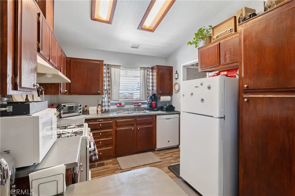 14324 Lear Mojave, CA 93501