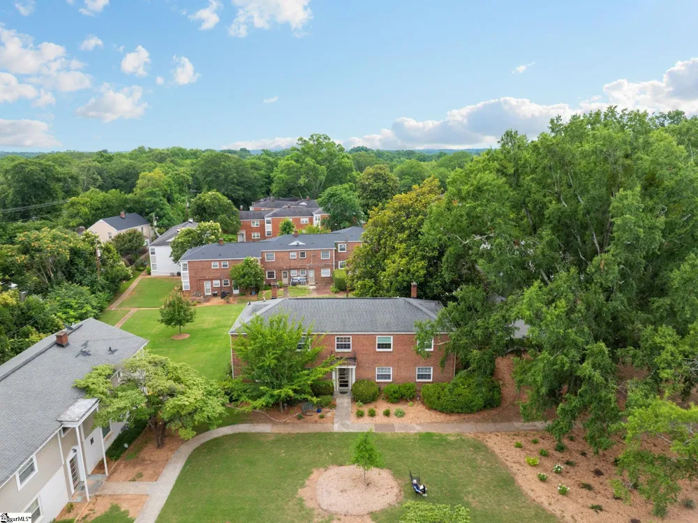 100 Lewis Drive #Unit 4B Greenville, SC 29605