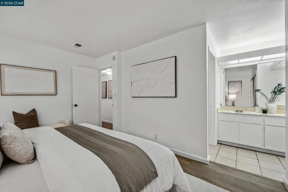 146 Ascot Ct #2 Moraga, CA 94556