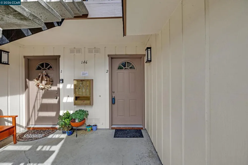 146 Ascot Ct #2 Moraga, CA 94556