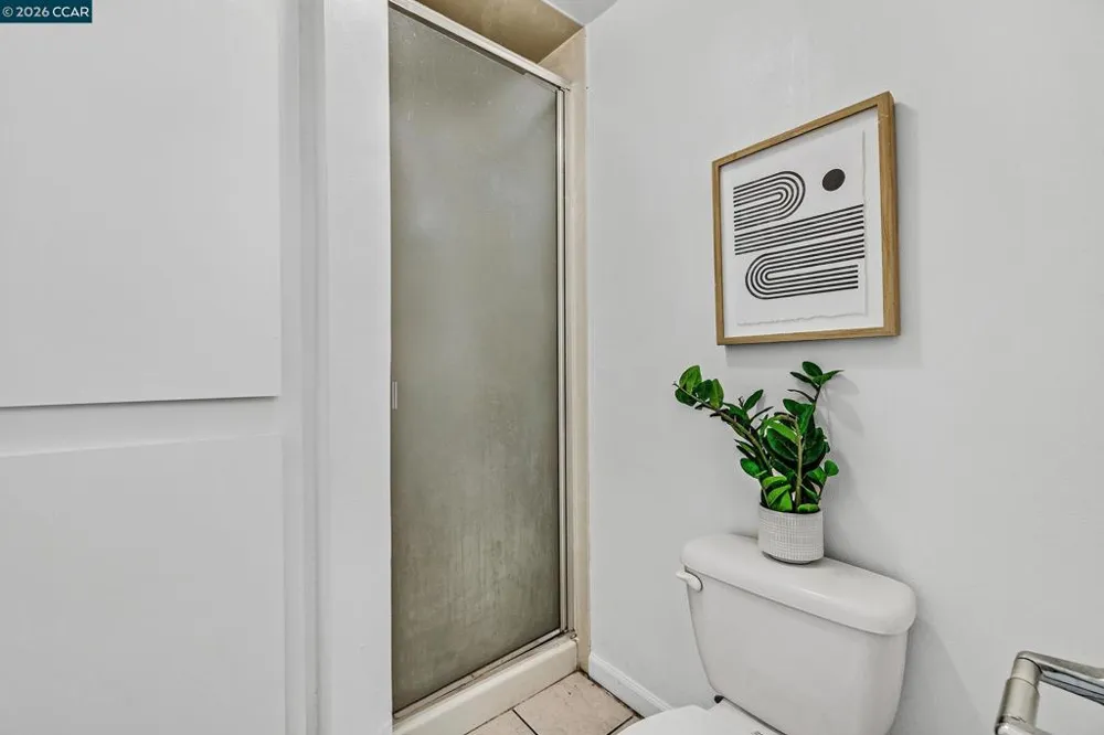 146 Ascot Ct #2 Moraga, CA 94556