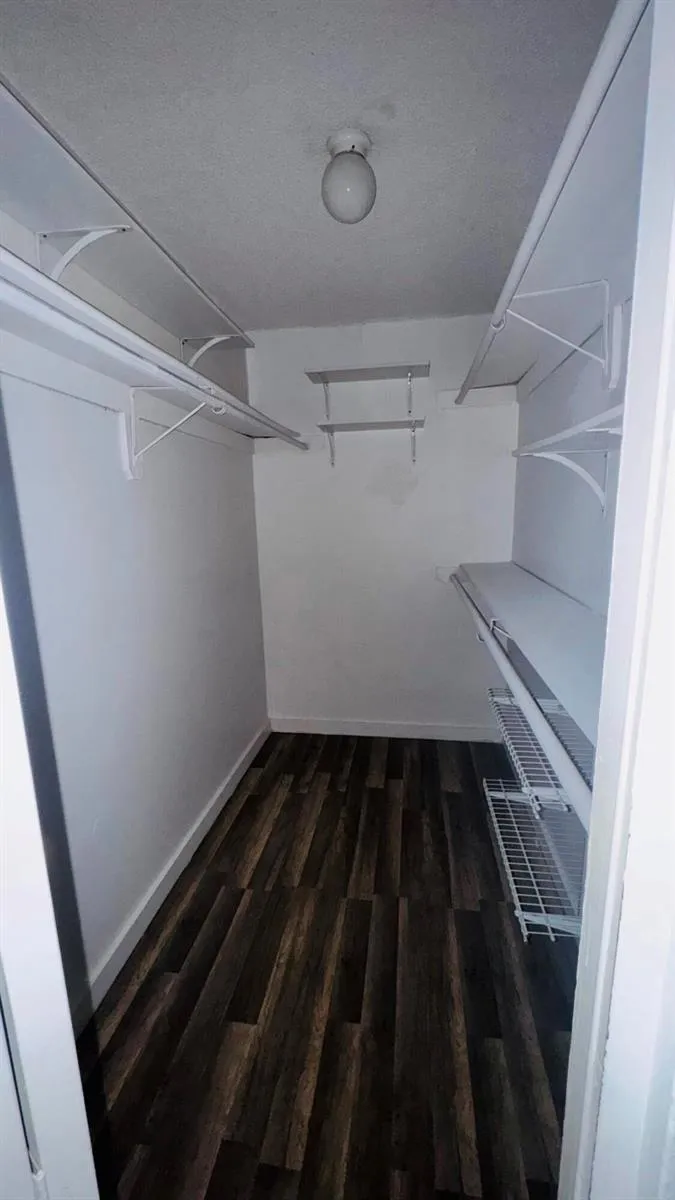 1801 S Treasure Drive #312a North Bay Village, FL 33141