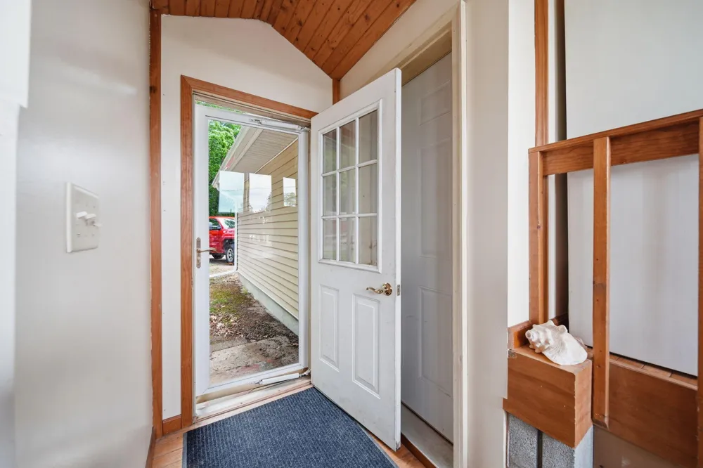 303 Cranberry Lake Road Napoleon Township, MI 49201