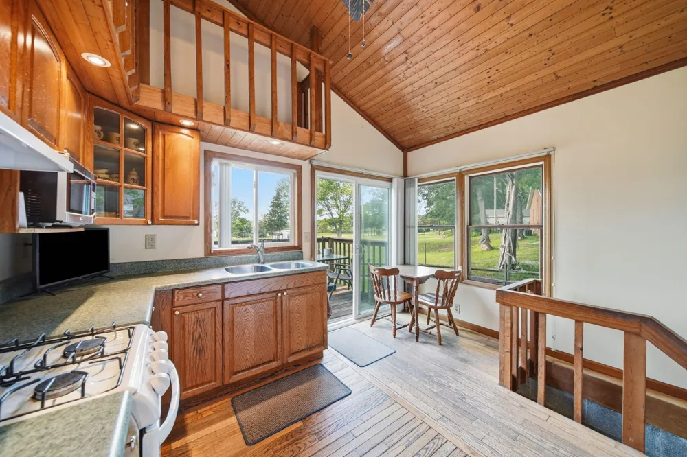 303 Cranberry Lake Road Napoleon Township, MI 49201
