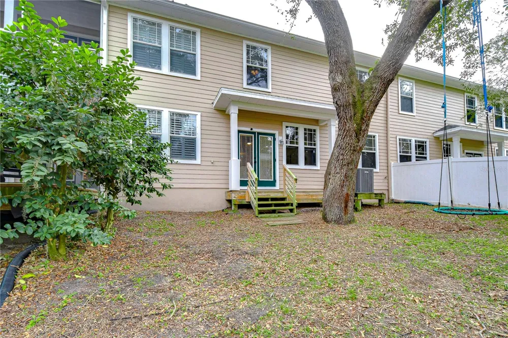 208 ELM VIEW COURT Brandon, FL 33511