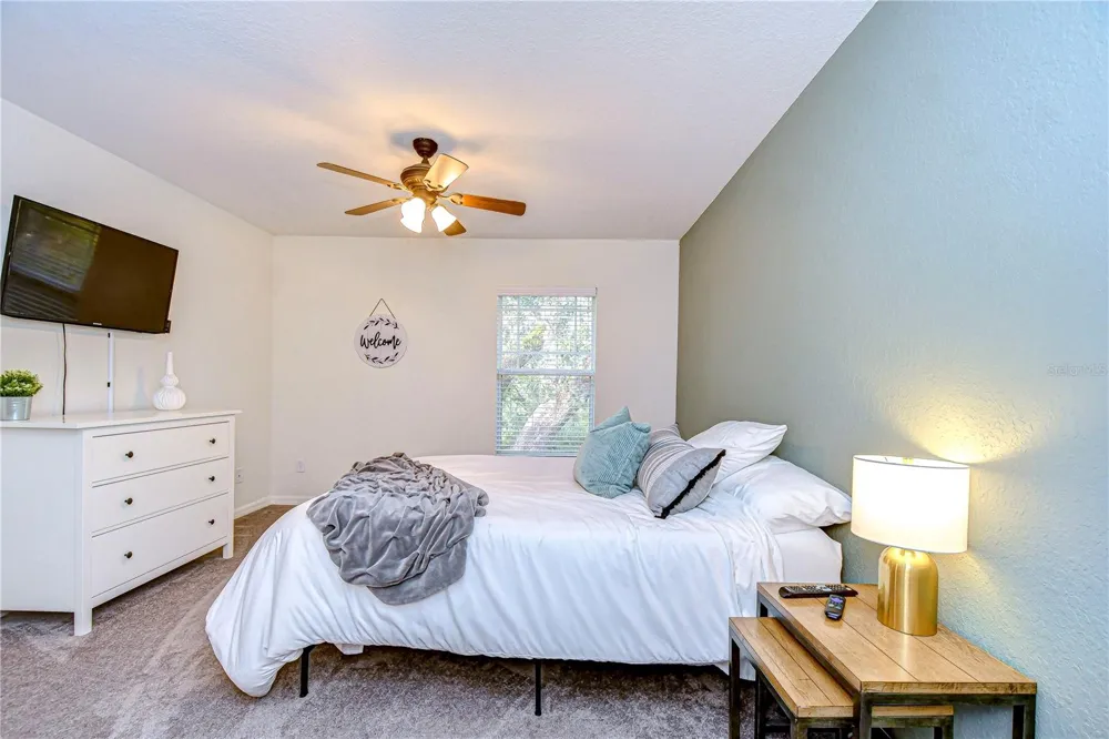 208 ELM VIEW COURT Brandon, FL 33511
