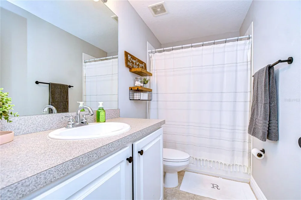 208 ELM VIEW COURT Brandon, FL 33511