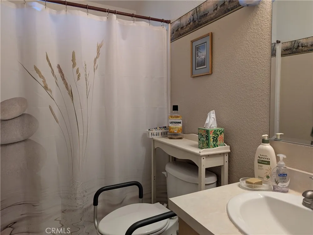 110 Bidwell Elk Creek, CA 95939