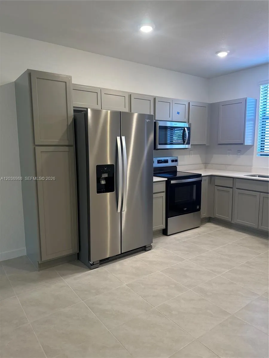 1340 NE 3rd Ave #1340 Florida City, FL 33034