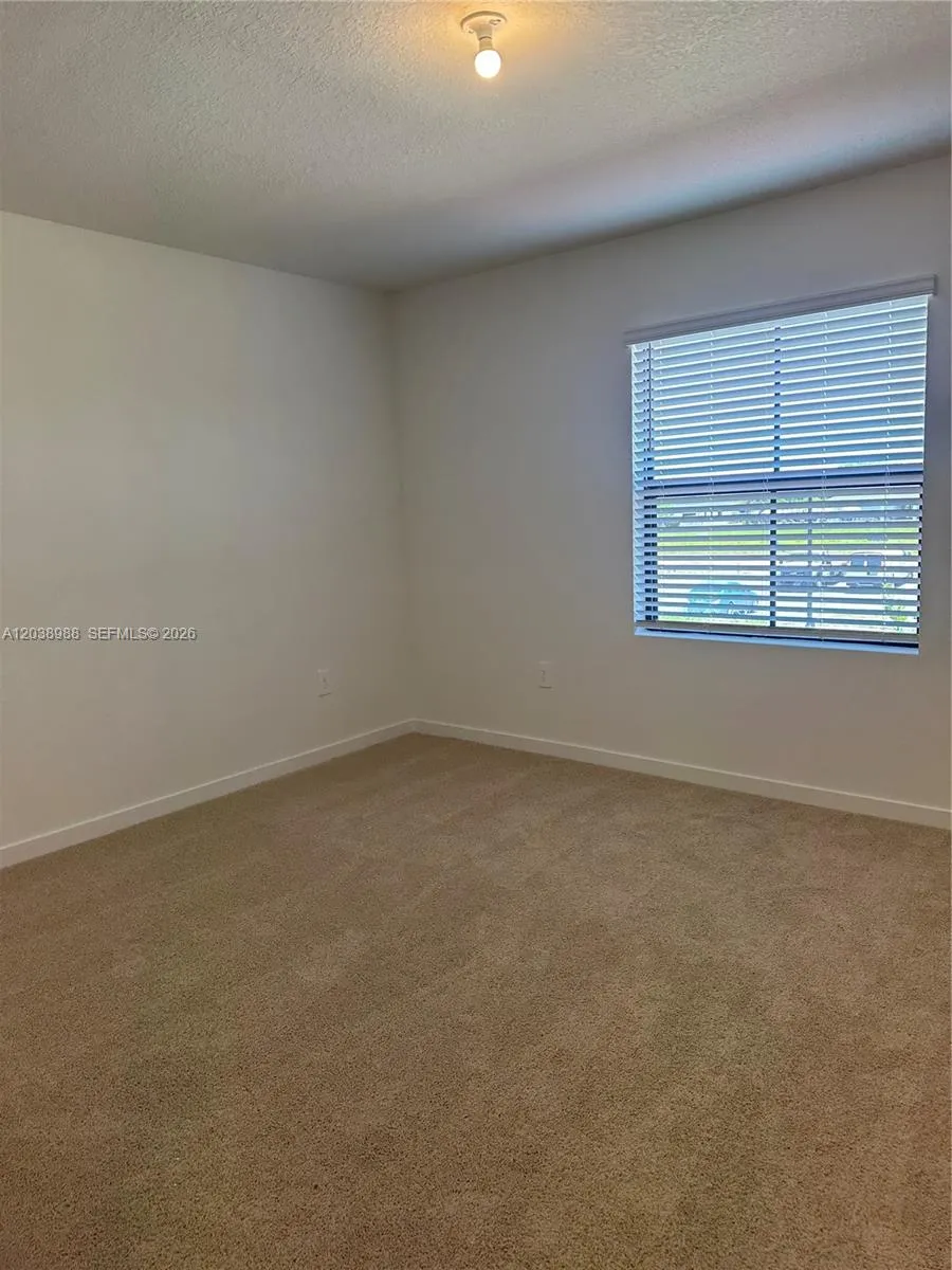 1340 NE 3rd Ave #1340 Florida City, FL 33034