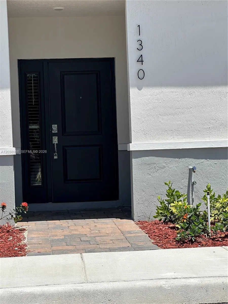 1340 NE 3rd Ave #1340 Florida City, FL 33034