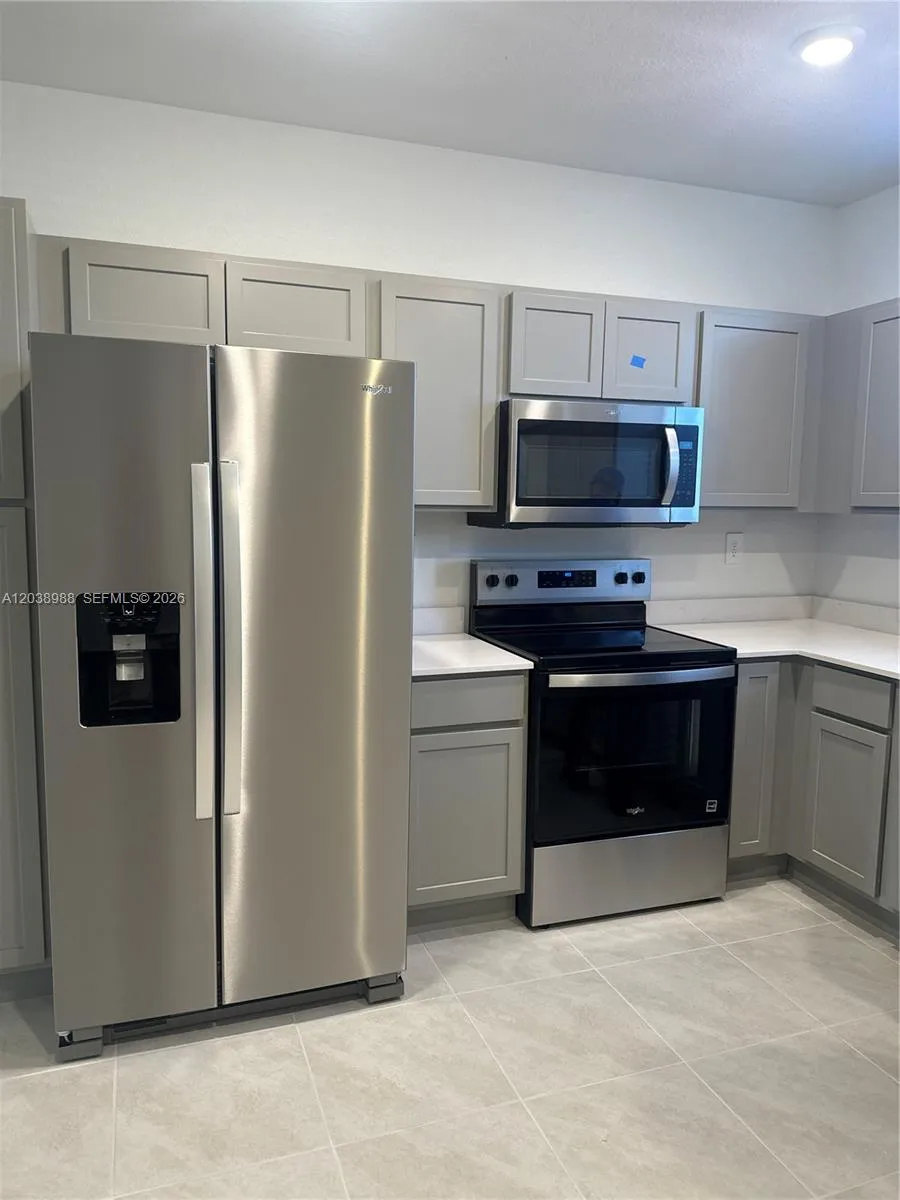1340 NE 3rd Ave #1340 Florida City, FL 33034