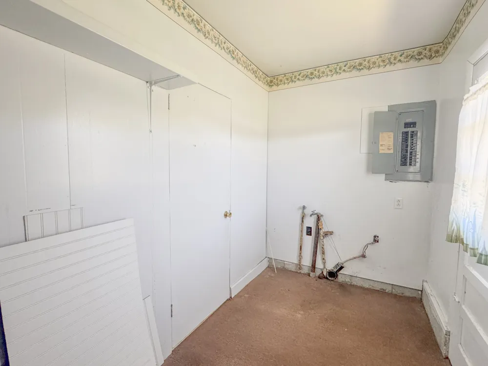 1204 Meadowlark Cir Lafayette, TN 37083