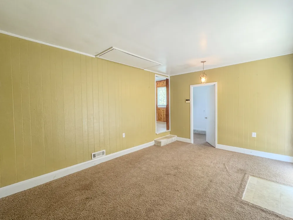 1204 Meadowlark Cir Lafayette, TN 37083