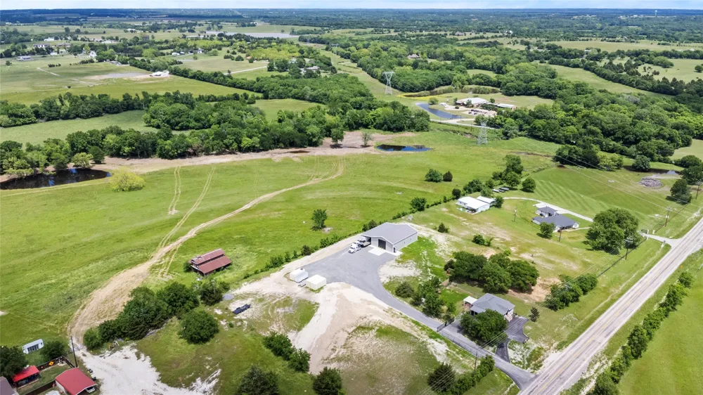 FM 121 Van Alstyne, TX 75495