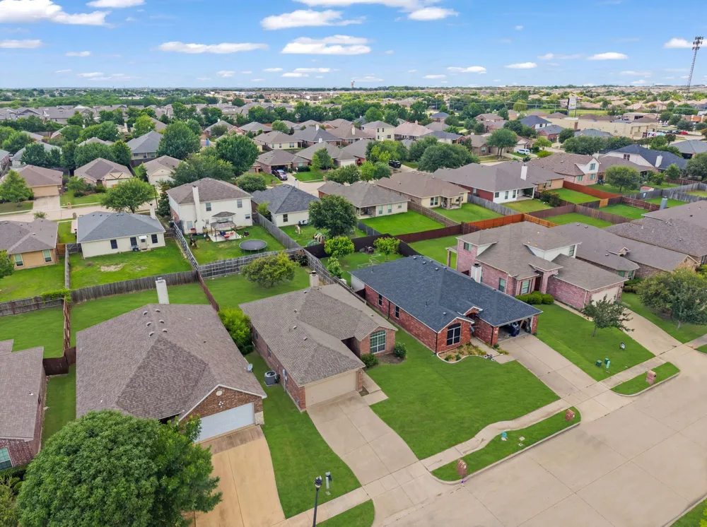 834 Hazels Way Anna, TX 75409