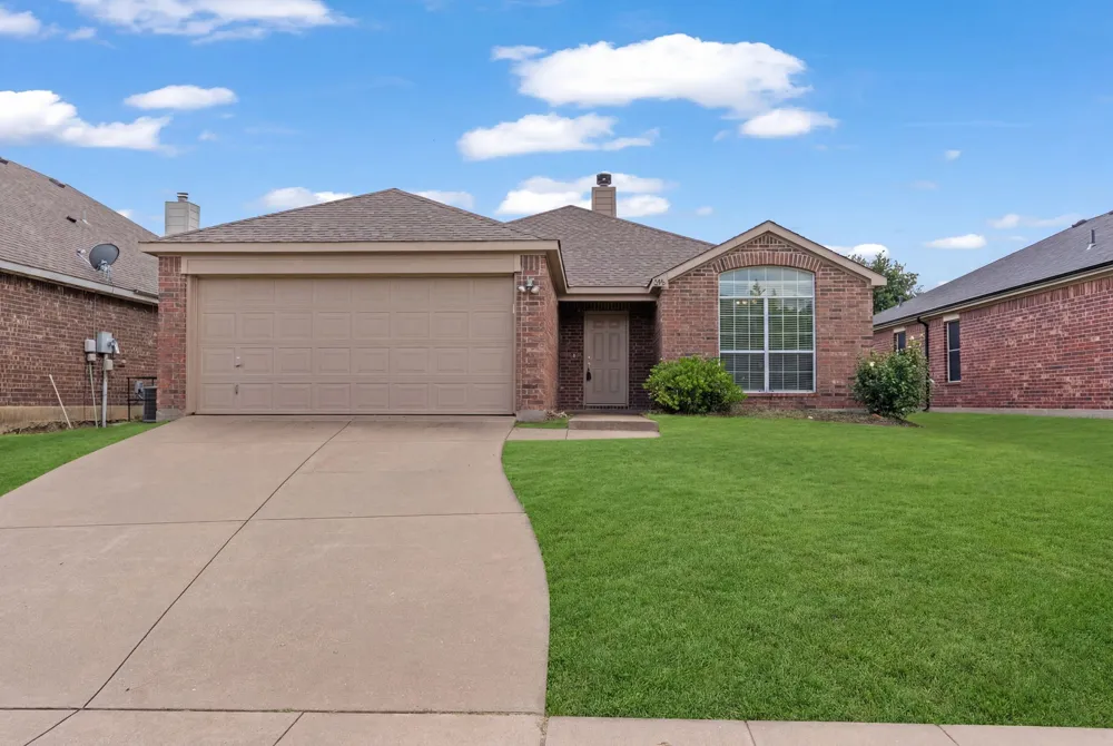 834 Hazels Way Anna, TX 75409