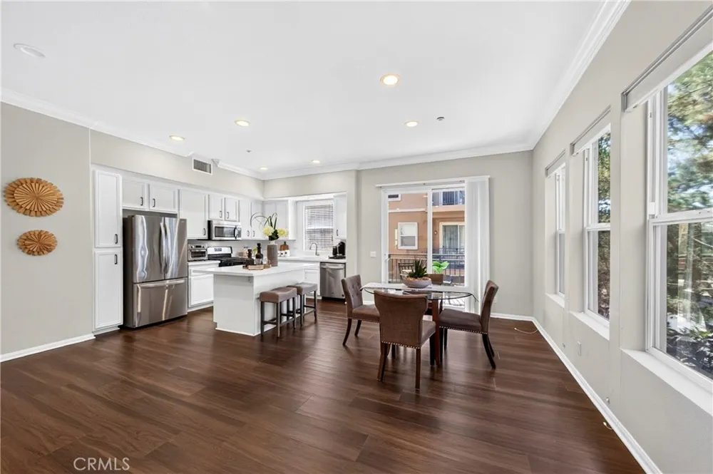 1105 Armstrong Drive Fullerton, CA 92833