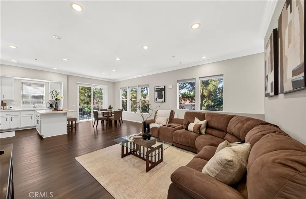 1105 Armstrong Drive Fullerton, CA 92833