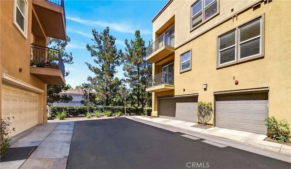 1105 Armstrong Drive Fullerton, CA 92833