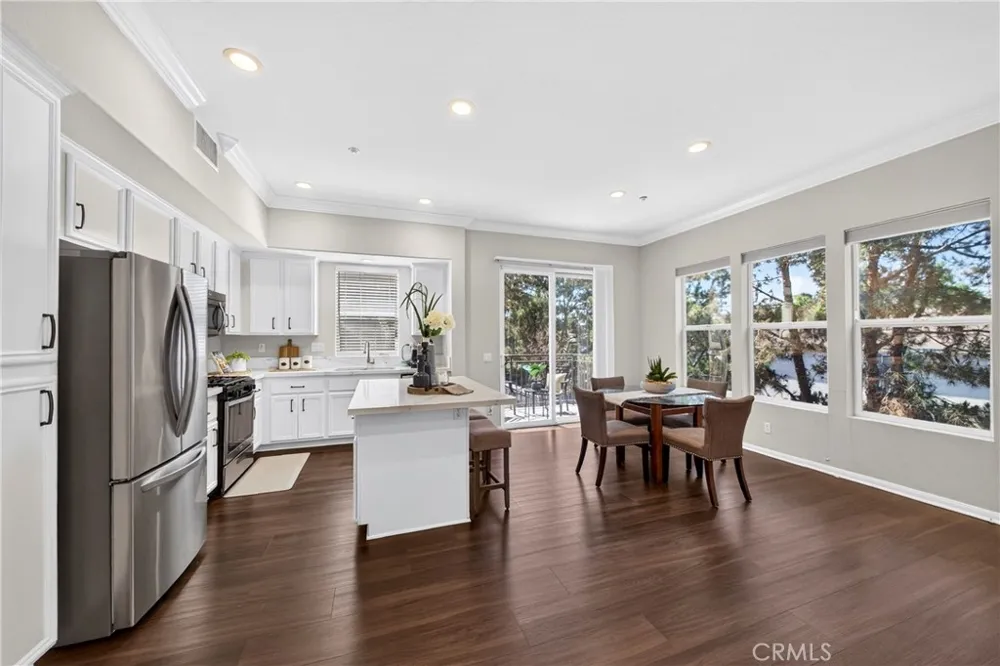 1105 Armstrong Drive Fullerton, CA 92833