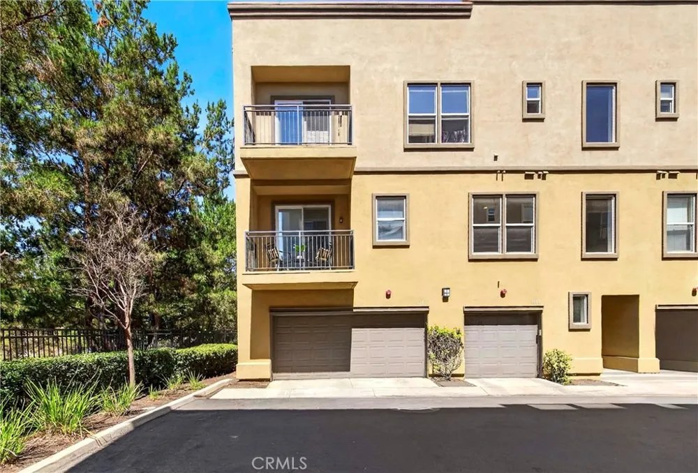 1105 Armstrong Drive Fullerton, CA 92833
