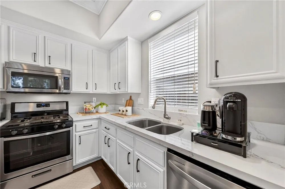 1105 Armstrong Drive Fullerton, CA 92833
