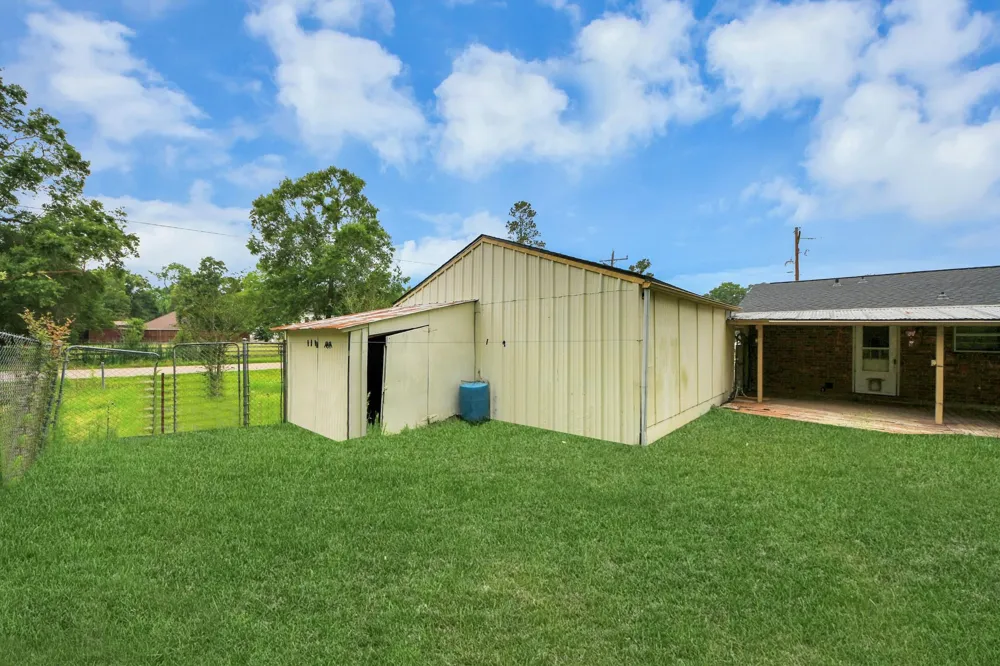 1301 Briarcliff Street Conroe, TX 77385
