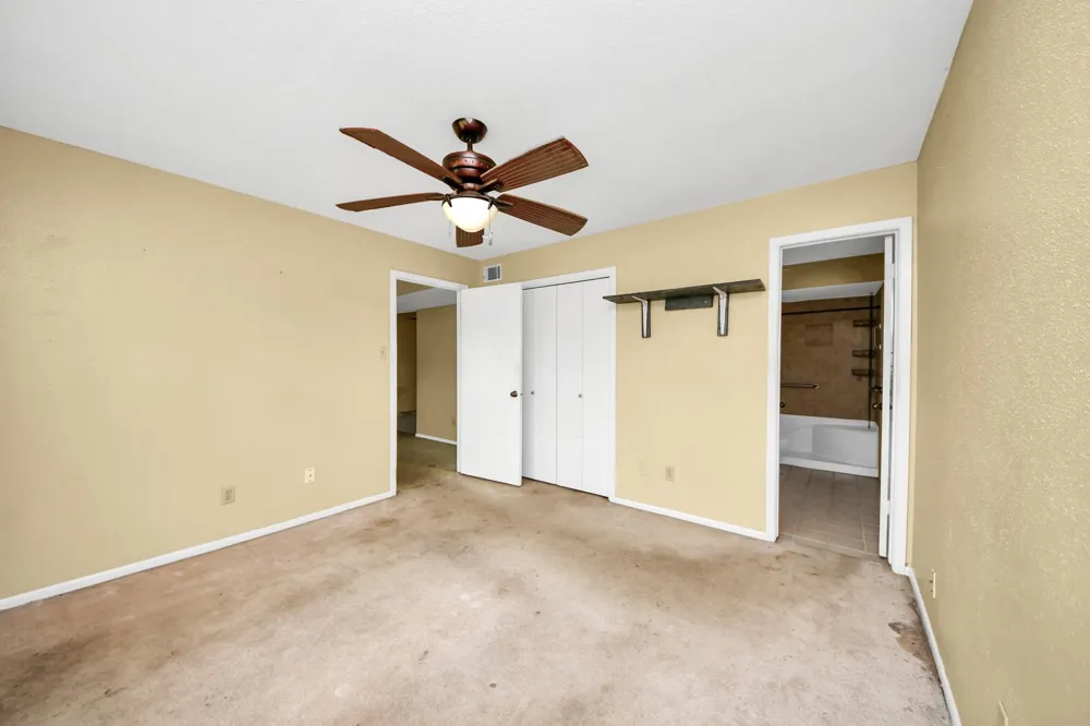 1301 Briarcliff Street Conroe, TX 77385
