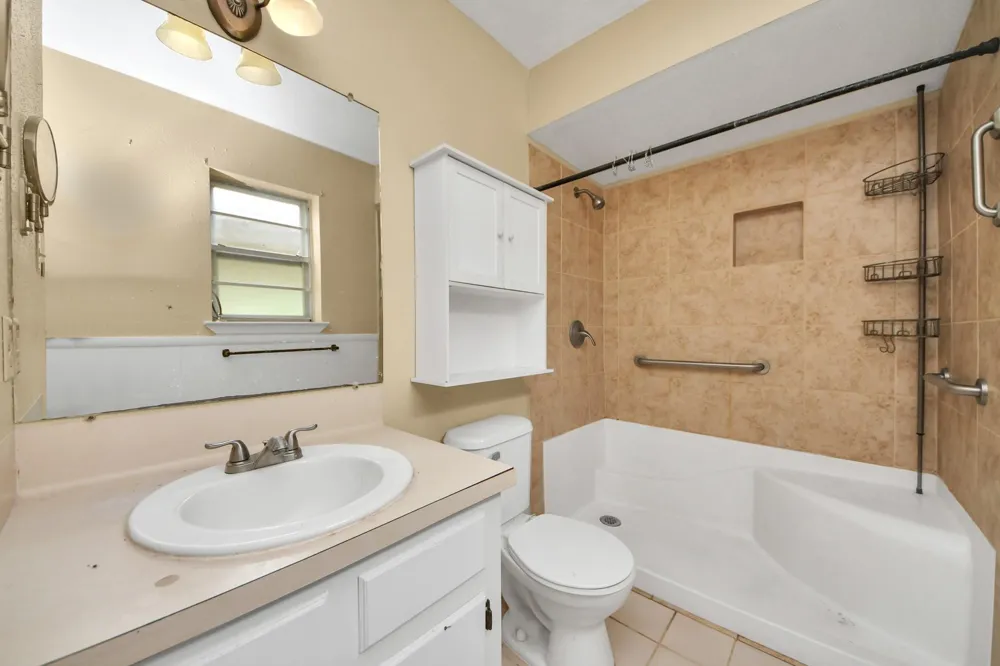 1301 Briarcliff Street Conroe, TX 77385